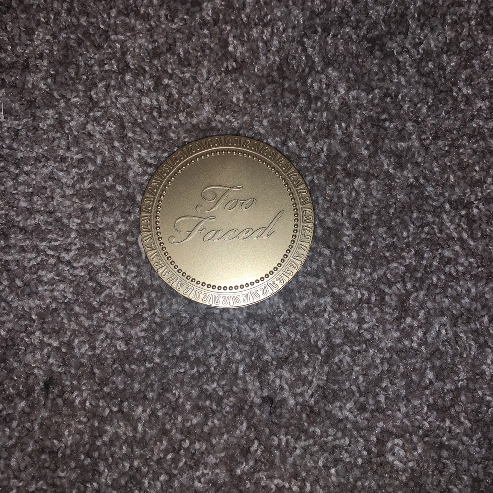 Too Faced Dark Chocolate Soleil Bronzer